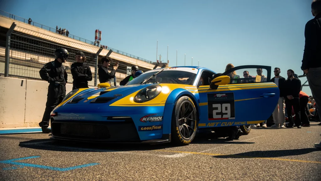 Storm Grand Prix – Écurie de compétition GT